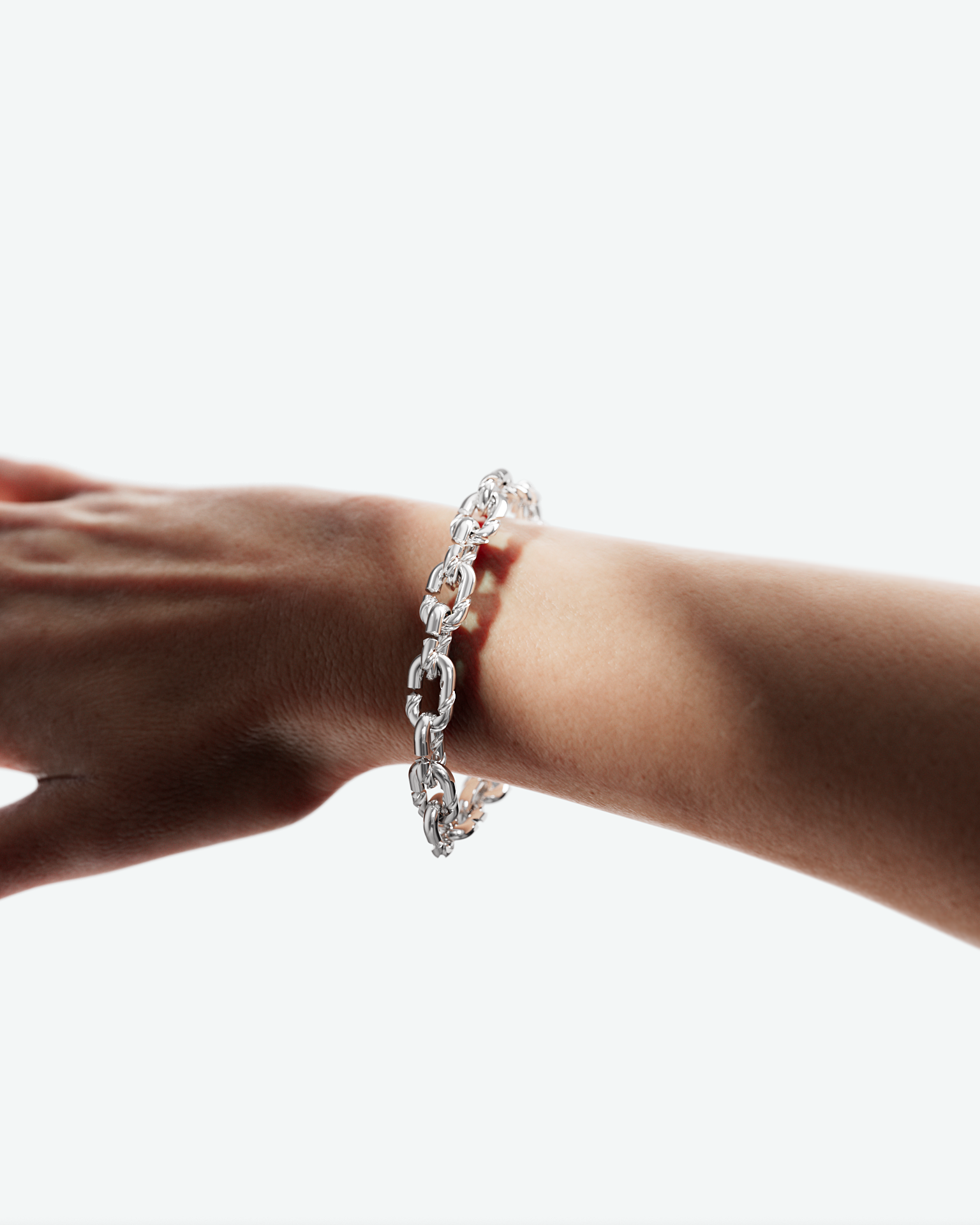 Machina Link Bracelet 3mm in White Gold