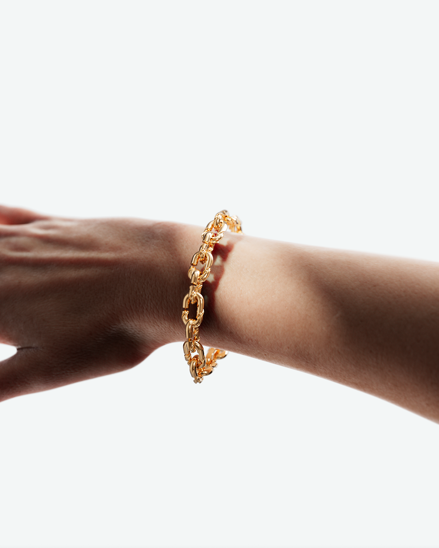 Machina Link Bracelet 3mm in Yellow Gold