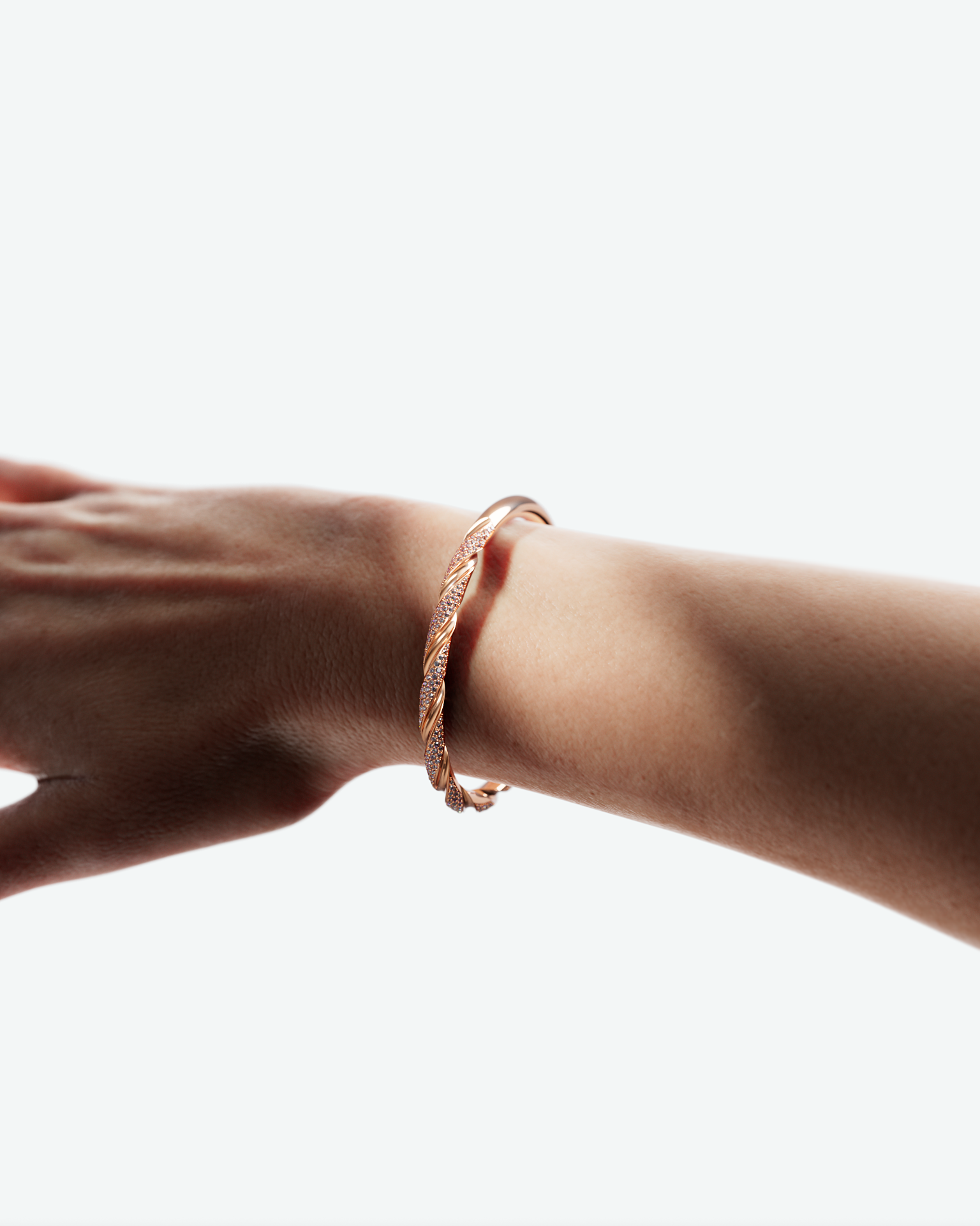 Machina Cuff Bracelet 5mm in Rose Gold with Diamonds