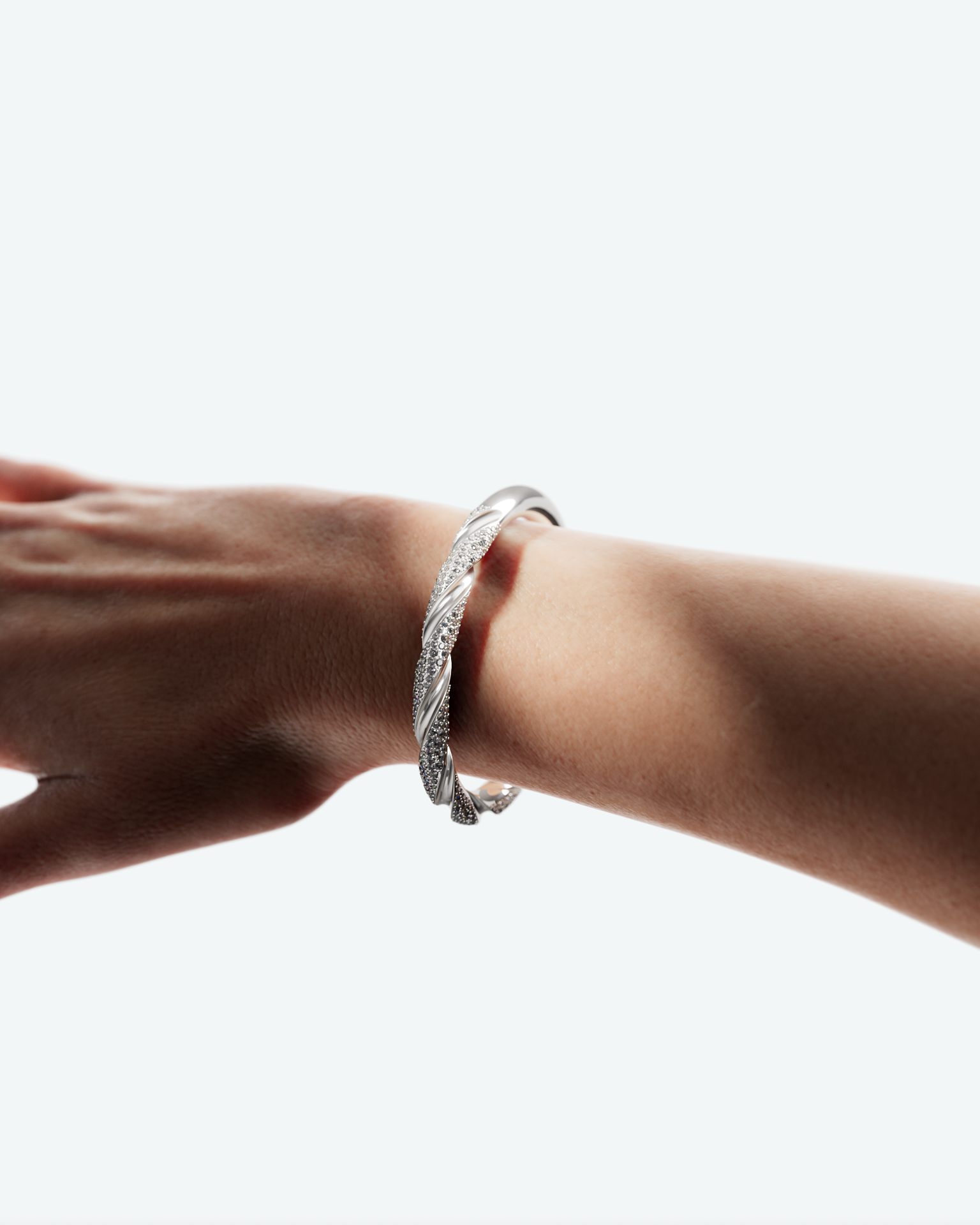 Machina Cuff Bracelet 7mm in White Gold with Diamonds